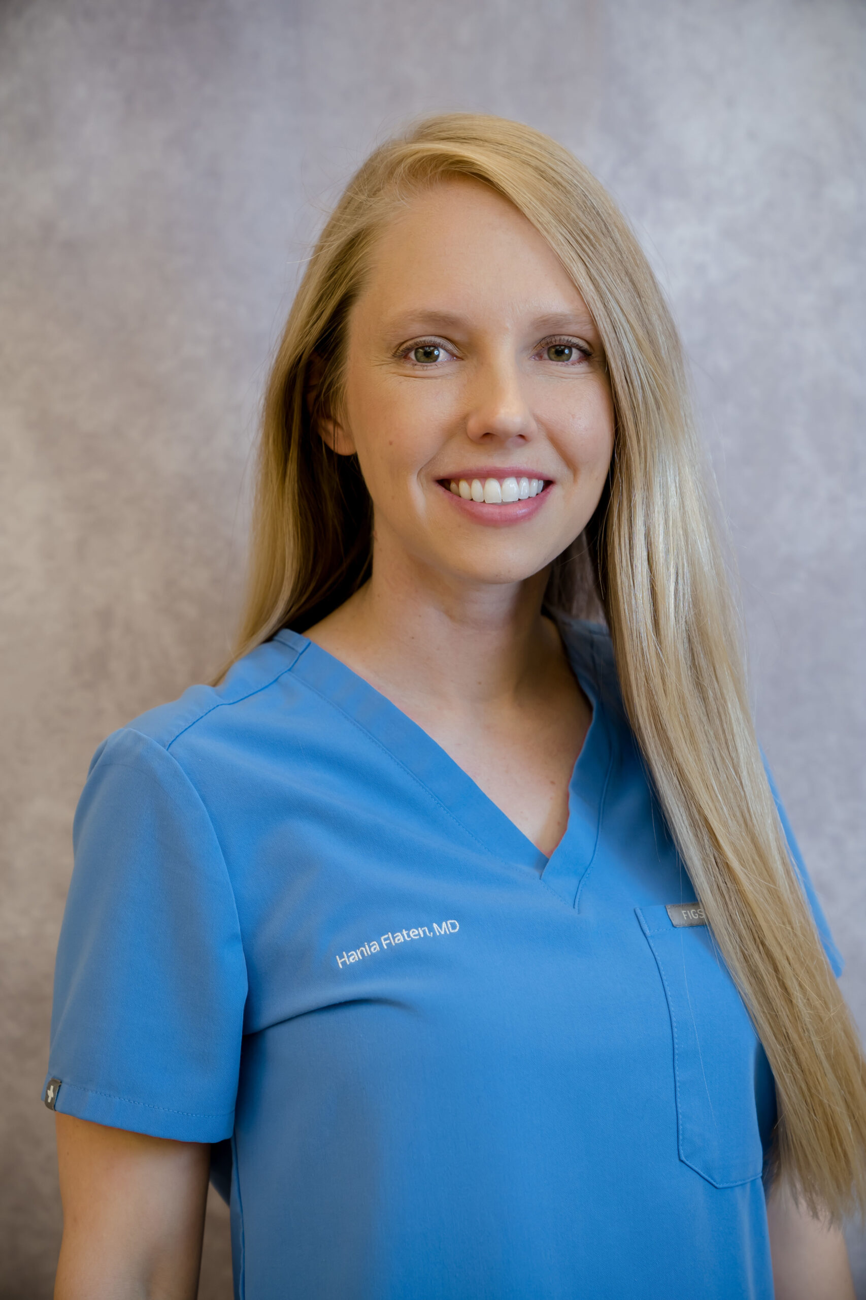 Dr. Hania Flaten Dr. Hania Flaten
